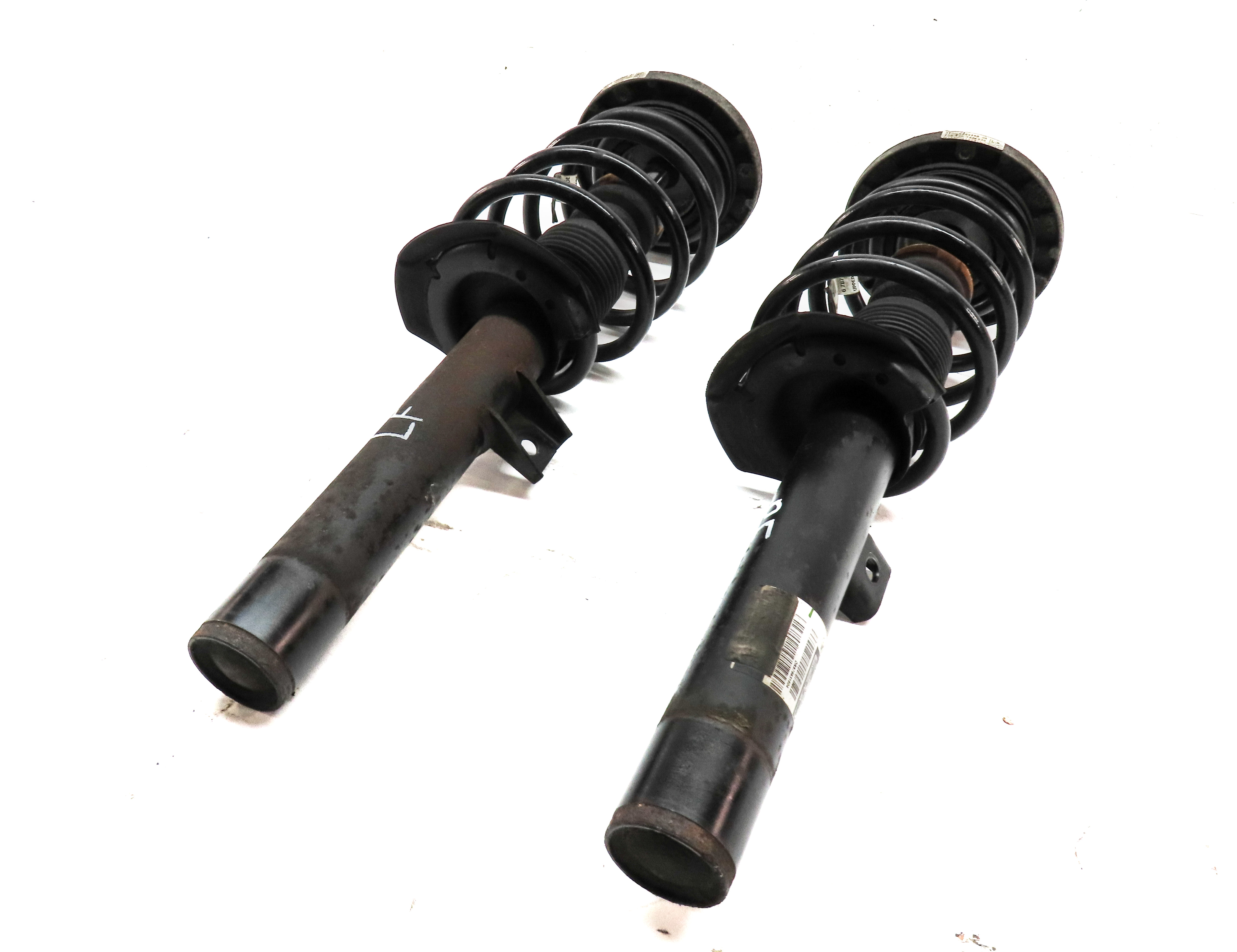 11-18 BMW X3 X4 F25 F26 FRONT LEFT & RIGHT STANDARD SUSPENSION SHOCK STRUT SET 2 — exact item pictured